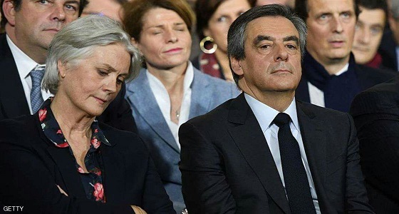 محققون يدهمون البرلمان الفرنسي بسبب زوجة مرشح اليمين