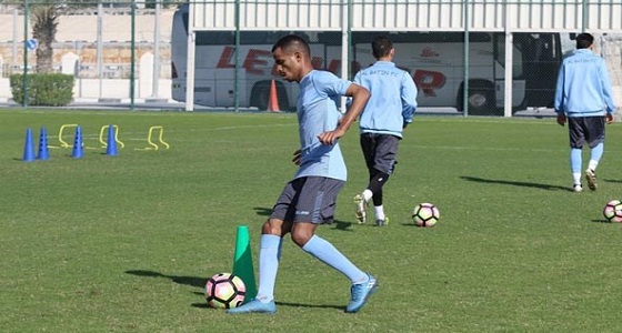 الباطن يتدرب على فترتين في معسكر قطر وتركيز على الجانب البدني