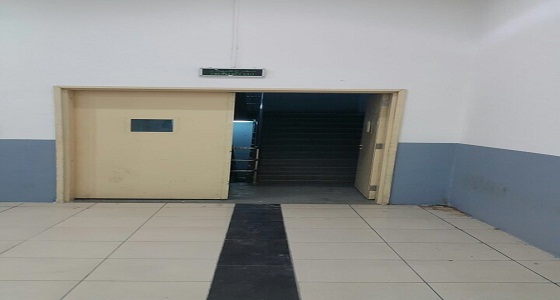 “الدفاع المدني” يتفاعل من تغريدة مواطن ويخالف “السلام مول” بجدة