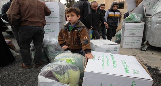 بالصور.. الحملة الوطنية توزع المساعدات الإغاثية على اللاجئين السوريين في إربد الأردنية