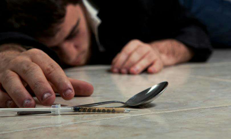 المخدرات تقتل 9 ايرانيين يوميا