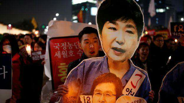 راهب بوذي يحرق نفسه في كوريا الجنوبية احتجاجًا على الاتفاق مع اليابان