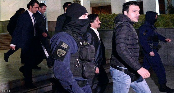 القضاء اليوناني يرفض تسليم الجنود الأتراك المتهمين بالانقلاب