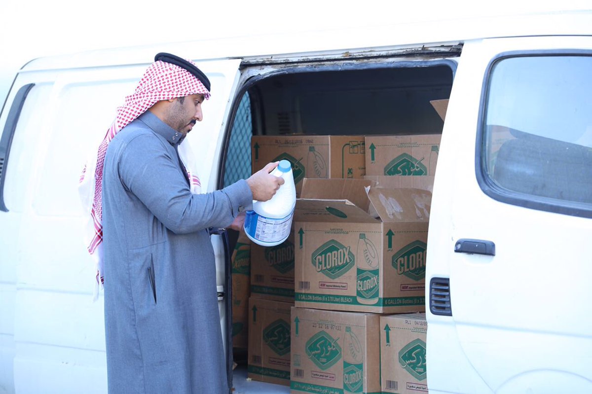 بالفيديو.. ضبط 22 ألف لتر من المنظفات المغشوشة في مستودع بالرياض