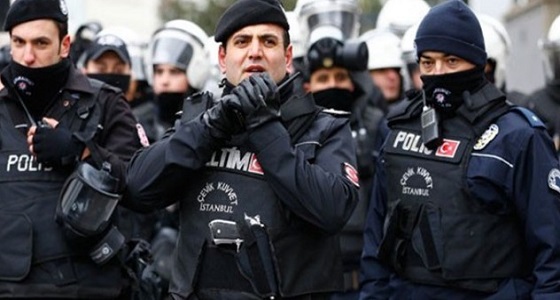 أوامر اعتقال جديدة بحق 243 شخصاً في الجيش التركي لتورطهم في الانقلاب