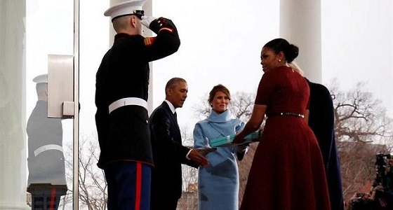 بالفيديو.. هدية  ميلانيا ترامب   الفاخرة التى أهدتها لزوجة &#8221;  أوباما  &#8220;