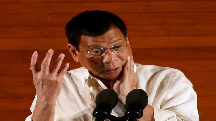 الرئيس الفلبيني يهدد بفرض الاحكام العرفية في البلاد