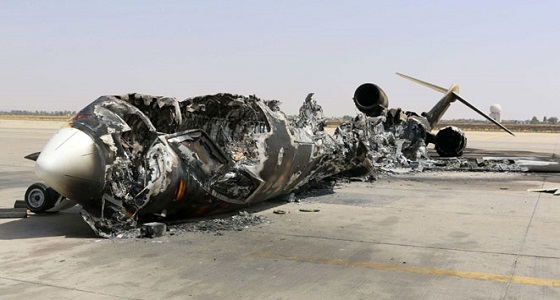 تحطم طائرة حربية ليبية في صحراء بنغازي