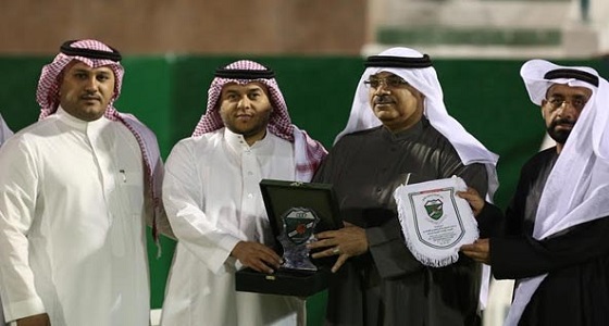 وفد العروبة الإماراتي يزور تدريبات الفيصلي للاطمئنان على البعثة