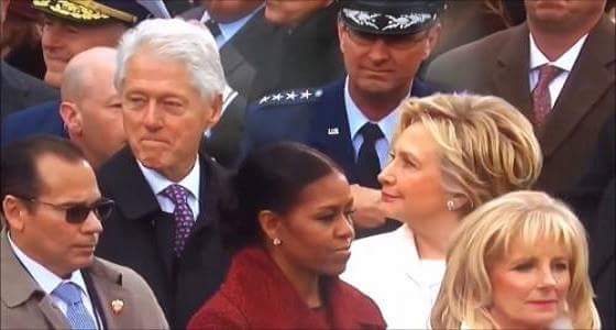 هيلاري تضبط زوجها &#8221; كلينتون &#8221; أثناء تحرشه بصريا بنجلة ترامب