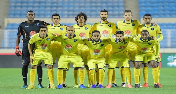 مشجع تعاوني يتحمل تكاليف معسكر الفريق استعدادا للرائد