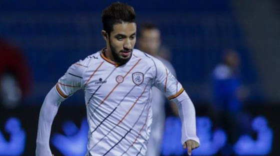 شبابي يشكو ناديه