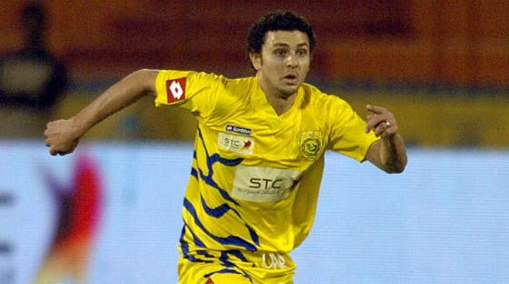 نصراوي يضع حداً لمسيرته في الملاعب