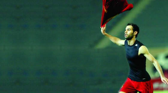 أكرم .. عبدالأمير إضافة قوية للأهلي