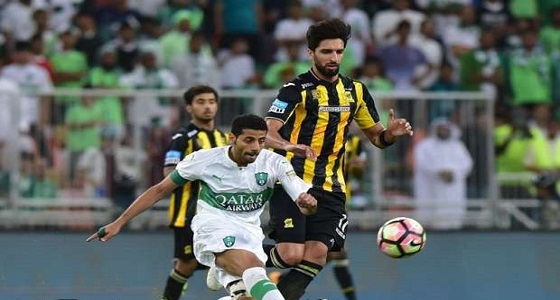 لاعب الاتحاد السابق ينتقد فهد الأنصاري