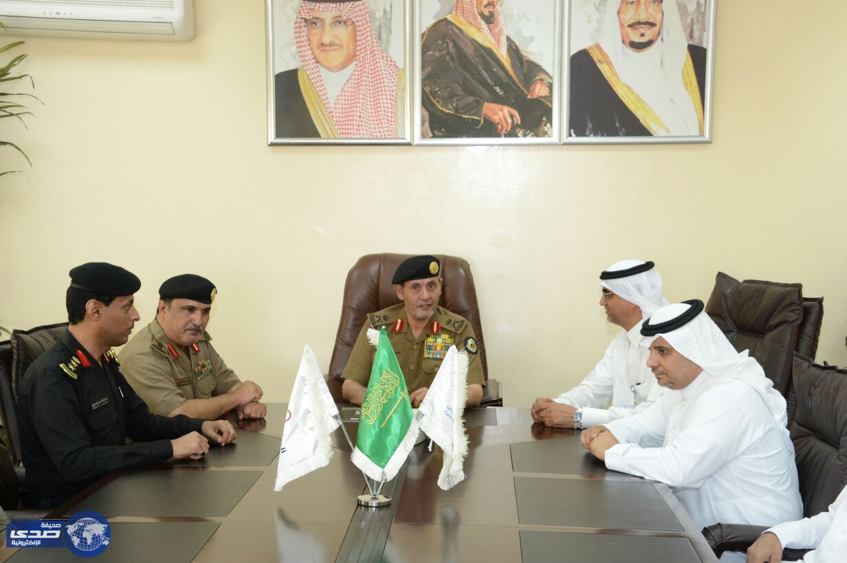 بالصور.. شرطة جازان والجمارك يبحثان سبل التعاون بينهما