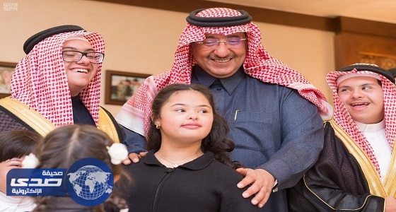 ولي العهد يلتقي وفدا من أعضاء ومنتسبي جمعية صوت متلازمة داون