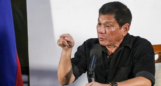 رئيس الفلبين يعلن إلغاء محادثات السلام مع المتمردين