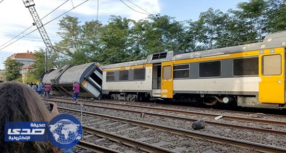 مقتل وإصابة 21 شخصًا  إثر انحراف قطار عن مساره في بلجيكا