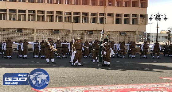 بالصور.. تخرج 182 فردا بعد إتمام دورات تخصصية بشرطة تبوك