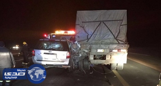 مصرع وإصابة 4 أشخاص من عائلة واحدة في حادث مروري بالقصيم