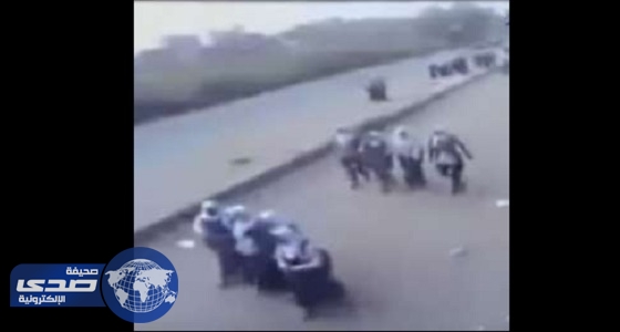 بالفيديو.. دهس طالبات في مصر