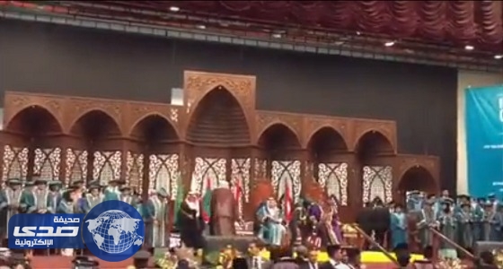 بالفيديو والصور.. خادم الحرمين يشرف احتفال الجامعة الإسلامية بماليزيا لمنحه الدكتوراه الفخرية