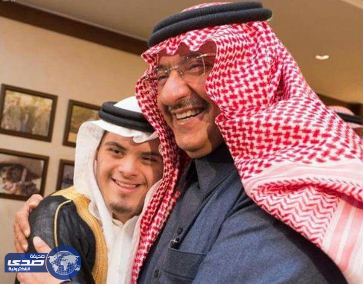 بالفيديو و الصور.. ولي العهد يغمر أطفال مصابين بمتلازمة داون بحنانه الأبوي
