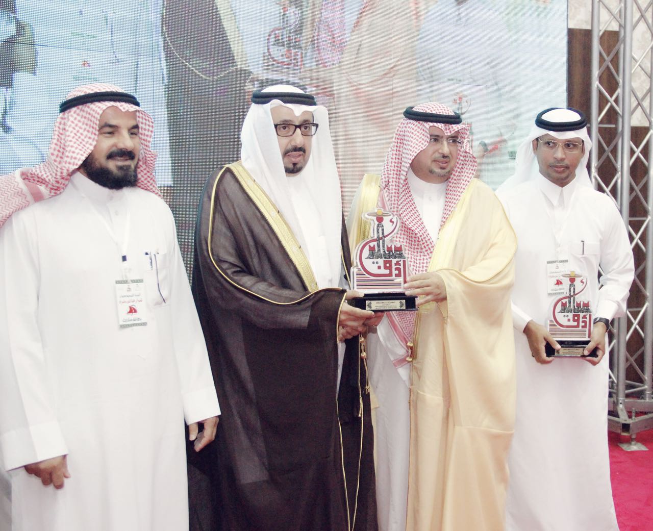 برعاية ” المتحمي ” شوارعنا تئن وتنزف ندوة صحية بمحايل ( صور )