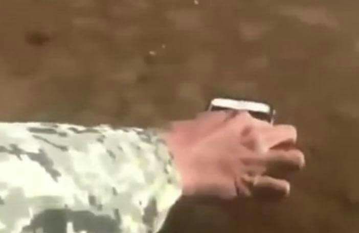 بالفيديو .. مواطن يوثق مشهد تجمد الماء بالقاعية
