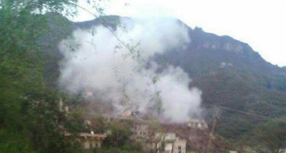 على طريقة الإحتلال الإسرائيلي .. الحوثيون يفجرون منزل مواطن في البيضاء