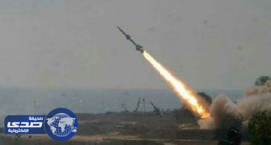 بالفيديو .. لحظة اعتراض صاروخ بالستي أطلقه الحوثيون في سماء أبها