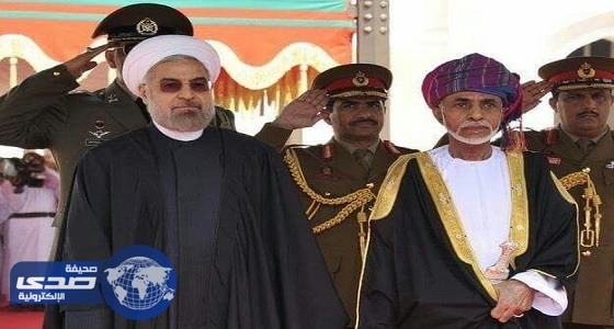 بالصور:السلطان قابوس يستقبل روحاني لدى وصله الى مسقط