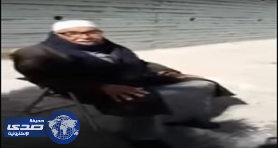 بالفيديو .. مٌسن يتحول من مالك للعقارات لبائع علي الرصيف بسبب الأزمة السورية