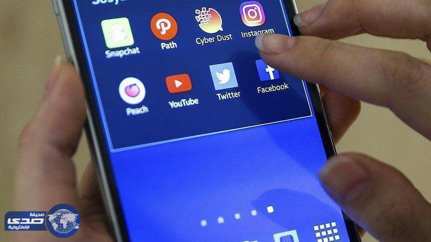 الإمارات تفرض رسوم على مشغلى الاتصالات