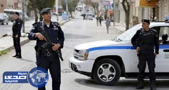 الأمن الأردني يلقي القبض على شخص قتل أخر بطريقة بشعة