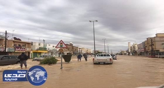 الكهرباء تفَصْل الخدمة عن بعض المشتركين والمواقع بالدلم بسبب الأحوال الجوية