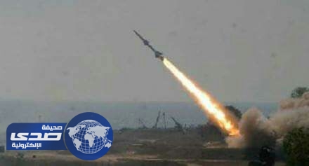الدفاع الجوي يعترض صاروخا بالستيا فوق جازان