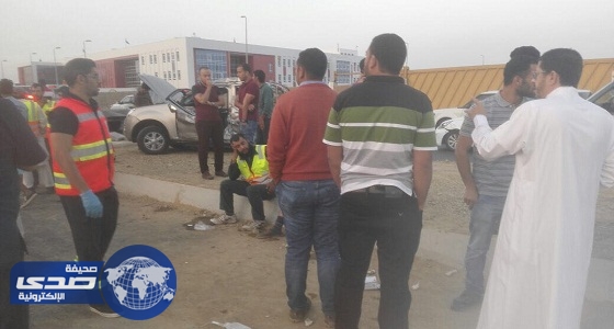 ٩اصابات بحادث انقلاب باص بحي النهضة بمحافظة جدة