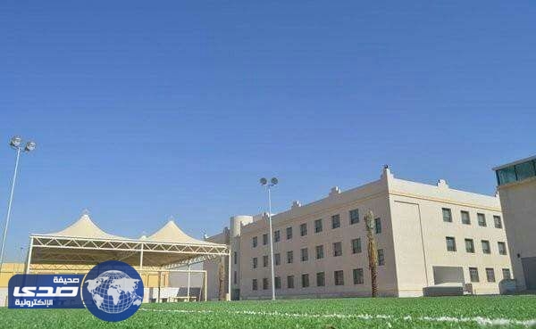 مئات المستثمرين تقدموا بخطط انتقالية للمباني التعليمية