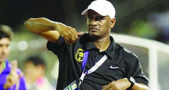 جماهير الاتحاد تطالب بإبعاد حن خليفة بعد رباعية الأهلي