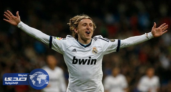 مودريتش يرفض طلب أنشيلوتي بالرحيل عن الريال