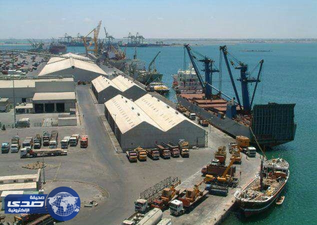 ميناء عدن جاهز لاستقبال المواد الإغاثية وحركة الحاويات