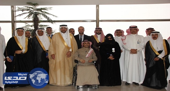 مدير مطار الملك خالد الدولي يدشن صالة لخدمة ورعاية ذوي الإعاقة مجانا