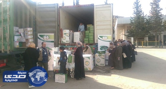 بالصور.. توزيع مساعدات الحملة السعودية الإغاثية للسوريين بلبنان