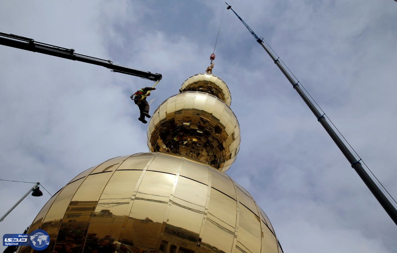 بالصور..مئات الفلسطنين يدشنون أطول مئذنة فى قرية العيسوية بالقدس