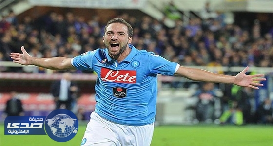 رئيس نابولي: هيجوايين حاول ابتزازي ورفضت إبعاد كاييخون