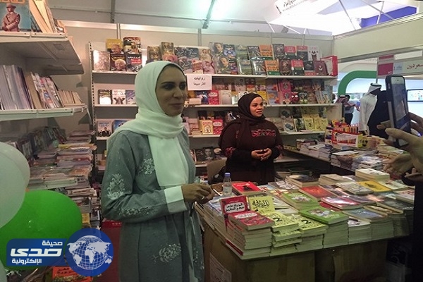 كتابات الأدب الساخر الأكثر مبيعاً في الدور المصرية بمعرض الرياض للكتاب