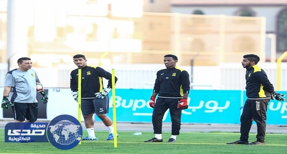 بالصور.. سييرا يطالب لاعبي الاتحاد بنسيان الكلاسيكو