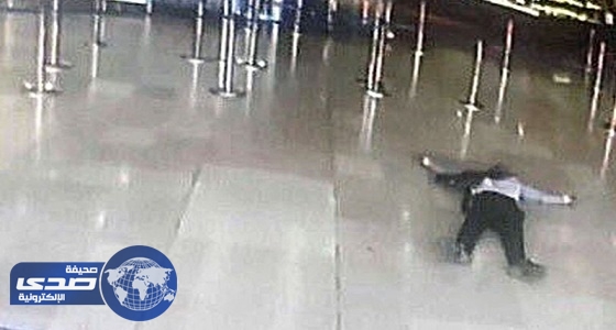 أول صورة لمنفذ الهجوم الإرهابي بمطار باريس بعد مقتله